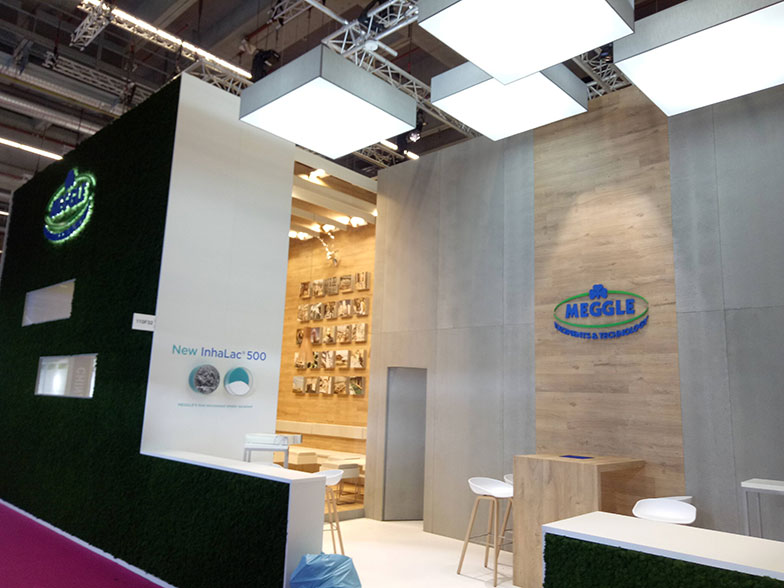 上海展會搭建展臺交給哪個(gè)公司好